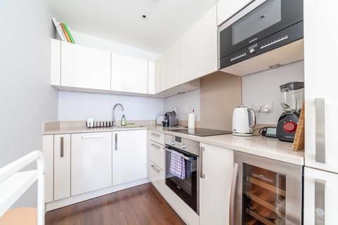 1 bedroom flat to rent,  Queensland Road, London N7