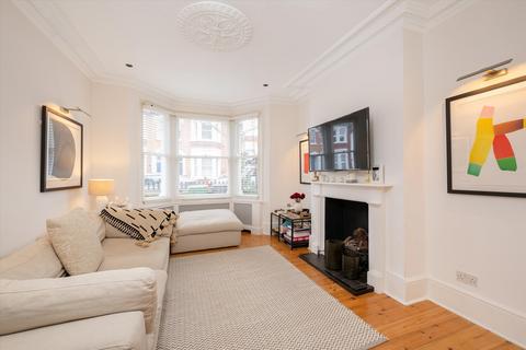4 bedroom terraced house for sale, Dynham Road, London, NW6