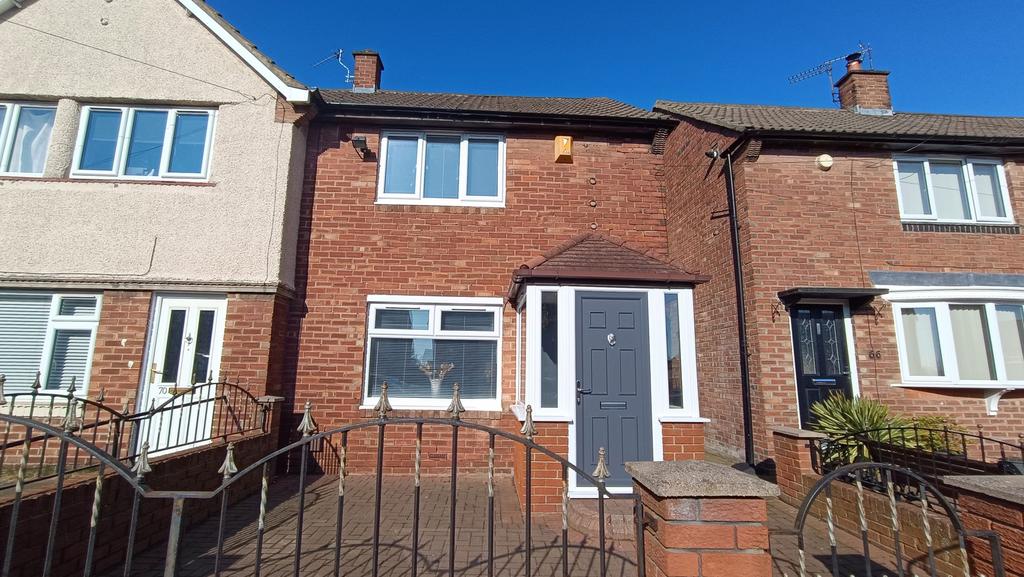 Arundel Road, Farringdon, Sunderland... 2 bed terraced house for sale £84,950