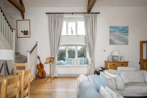 4 bedroom barn conversion for sale - Easton Lane, Sidlesham, Chichester, West Sussex