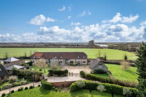 4 bedroom barn conversion for sale, Easton Lane, Sidlesham, Chichester, West Sussex