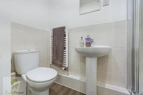 46 Eglington Drive, Wainscott, Rochester, ME3 8BF