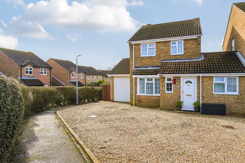 4 bedroom detached house for sale - Barley Close, Peacehaven, East Sussex, BN10