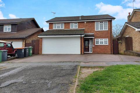 4 bedroom detached house for sale, Cotefield Drive, Leighton Buzzard LU7