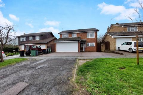 4 bedroom detached house for sale, Cotefield Drive, Leighton Buzzard LU7