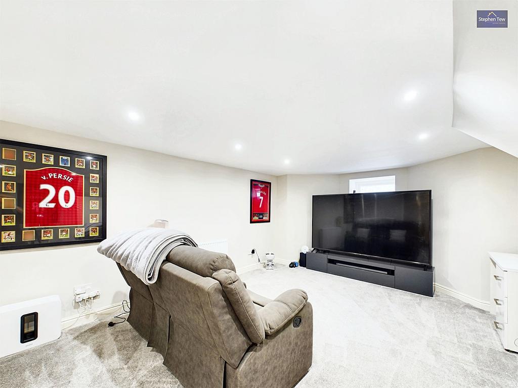 Cinema / Games Room