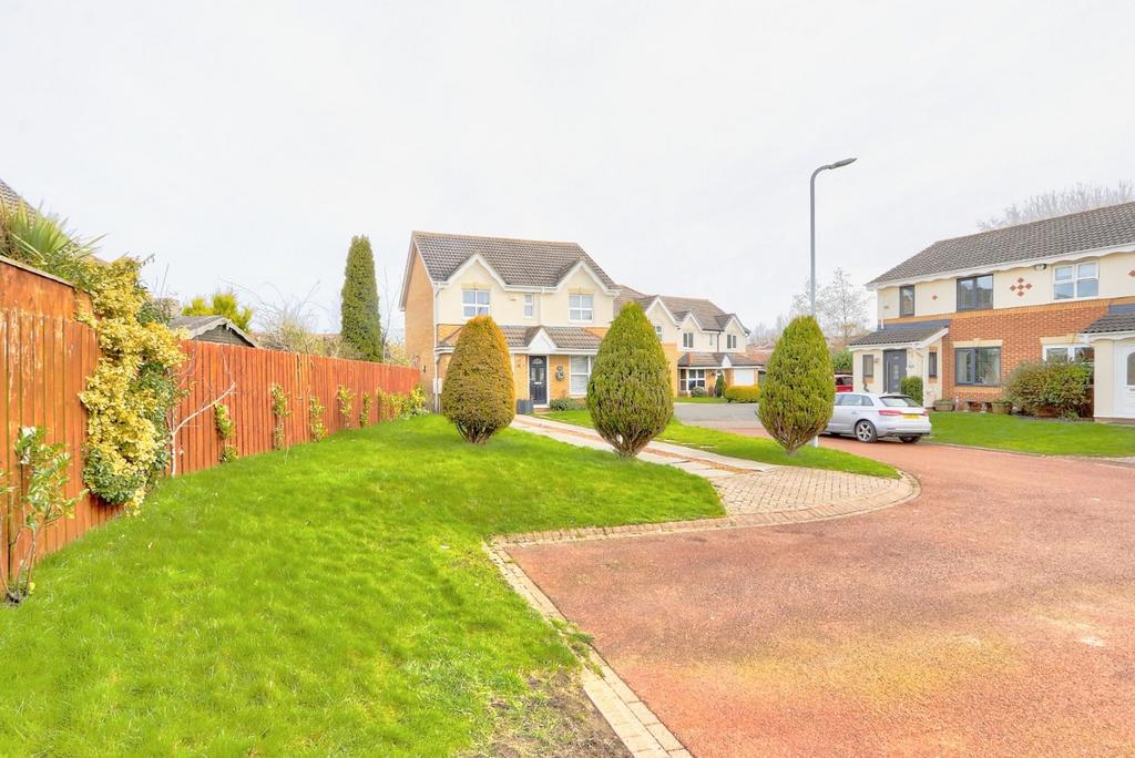 Cranbrook, MartonInCleveland, TS8 4 bed detached house £260,000