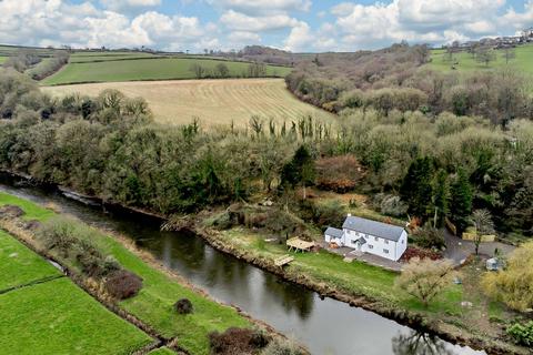 4 bedroom detached house for sale, Weare Giffard, Bideford, Devon