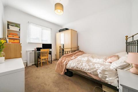 57 Eswyn Road, London, SW17 8TR