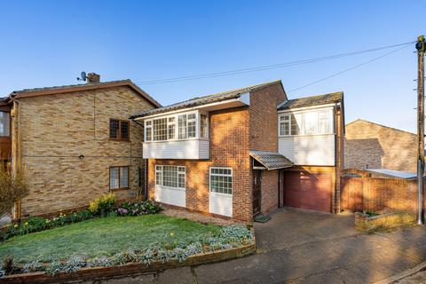 36 Bader Walk, Northfleet, Gravesend, DA11 8PU