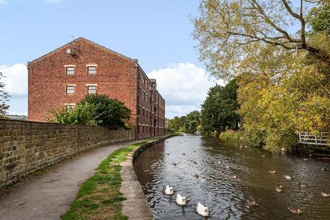 undefined, Canal Road, Riddlesden, Keighley, West Yorkshire, UK, BD20