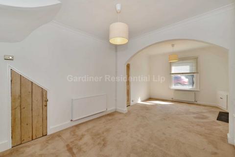 8 Felix Road, London, W13 0NT