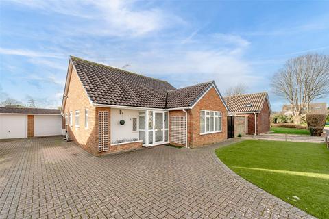 2 Westergate Close, Ferring, Worthing, BN12 5DB