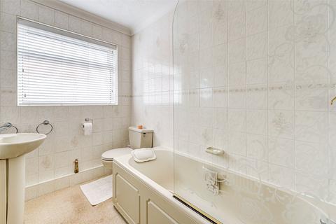 2 Westergate Close, Ferring, Worthing, BN12 5DB