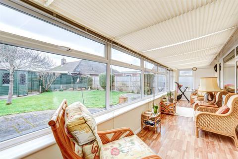 2 Westergate Close, Ferring, Worthing, BN12 5DB