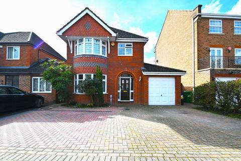 131 Grasholm Way, Slough, SL3 8WF