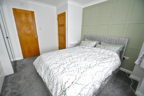 131 Grasholm Way, Slough, SL3 8WF