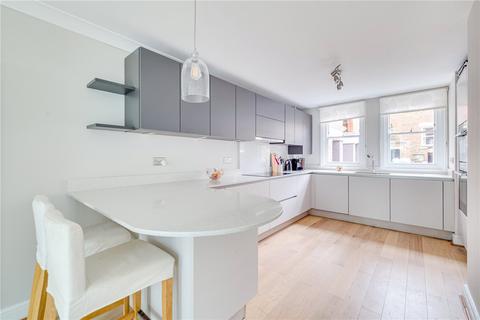 14 Marryat Square, London, SW6 6UA