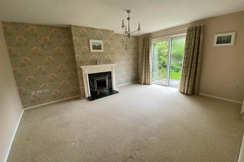 27 Thames Drive, Taunton, TA1 2NL