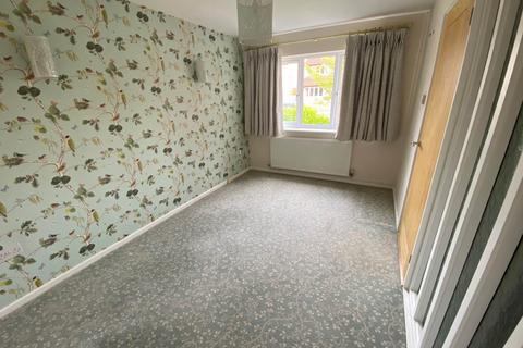 27 Thames Drive, Taunton, TA1 2NL