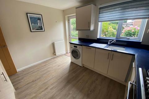 27 Thames Drive, Taunton, TA1 2NL