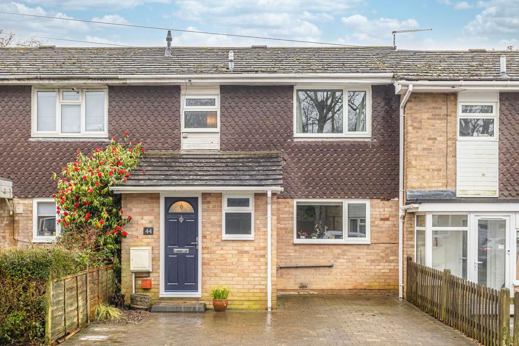 Crawley Down, Crawley RH10 3 bed terraced house for sale £350,000
