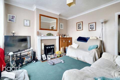 3 bedroom terraced house for sale, Shepherds Lane, Dartford