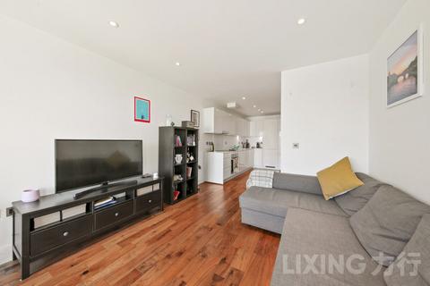 1 bedroom apartment to rent, De Beauvoir Crescent, Haggerston, N1 5TF
