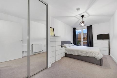 1 bedroom flat for sale, Montford Place, Stratford, London, E15