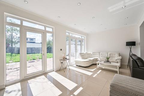 54 Southfields, London, NW4 4NB