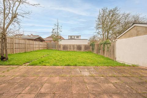 54 Southfields, London, NW4 4NB