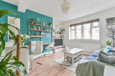 2 bedroom flat for sale - Morant House, Stockwell, London, SW9