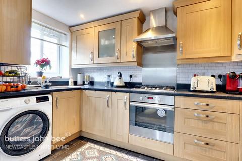 2 bedroom apartment for sale, Galingale View, Newcastle