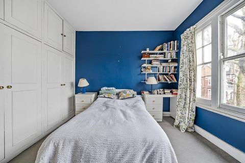 Flat 2, 24 Wandsworth Bridge Road, London, SW6 2TJ