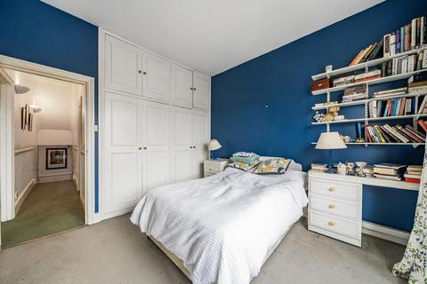 Flat 2, 24 Wandsworth Bridge Road, London, SW6 2TJ