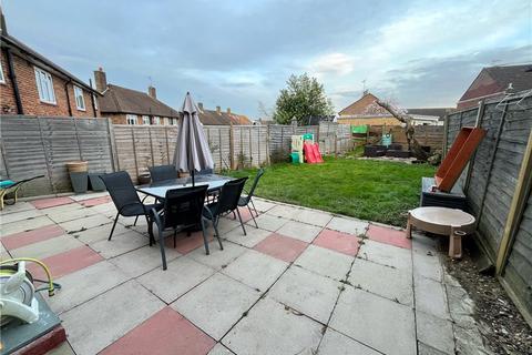 101 Lullingstone Crescent, Orpington, BR5 3DX