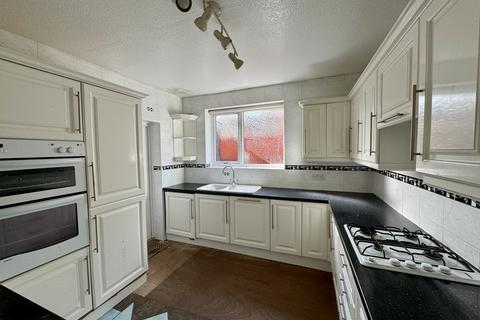 3 bedroom detached bungalow for sale, Queensbury Road, Thornton-Cleveleys FY5