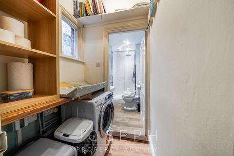58 Sidegate Lane, Ipswich, IP4 4JA