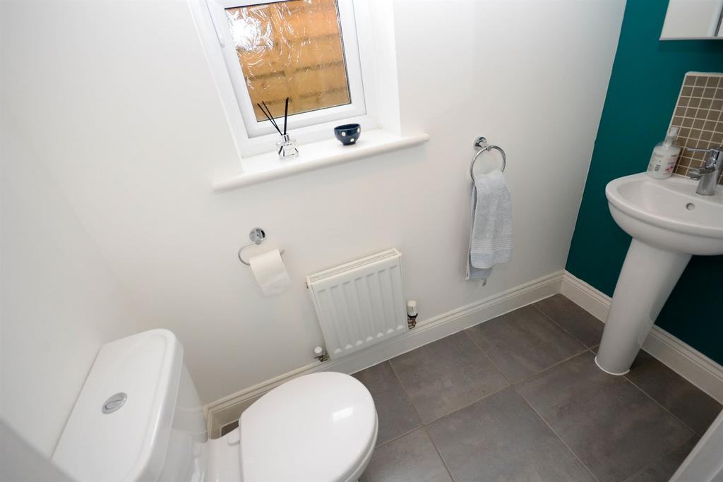 Ground Floor Wc