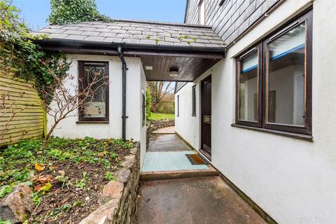 7 Riverside, Totnes, TQ9 5JB