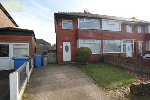 3 bedroom end of terrace house for sale, Wycombe Close Davyhulme