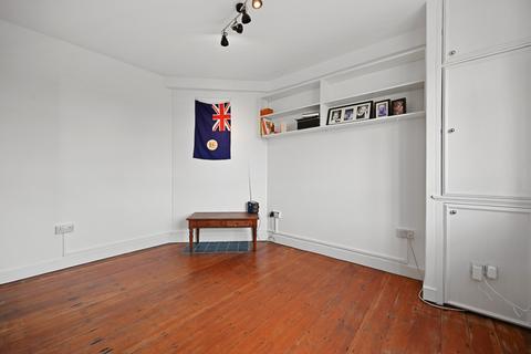 1 bedroom flat for sale, White City Estate, London W12