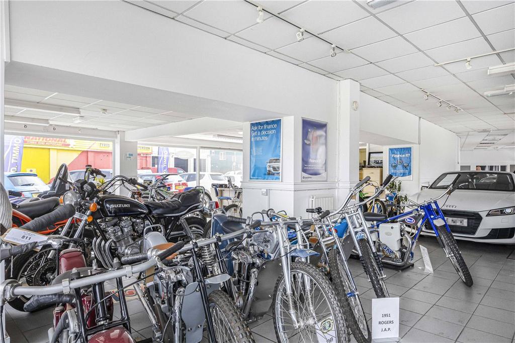 Showroom