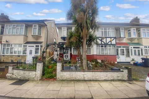 3 bedroom end of terrace house for sale, Jarrow Road, Chadwell Heath, Essex