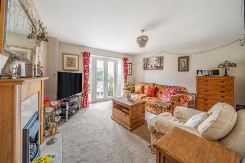 4 bedroom semi-detached house for sale, Desert Orchid Road, Prestbury, Cheltenham, GL52