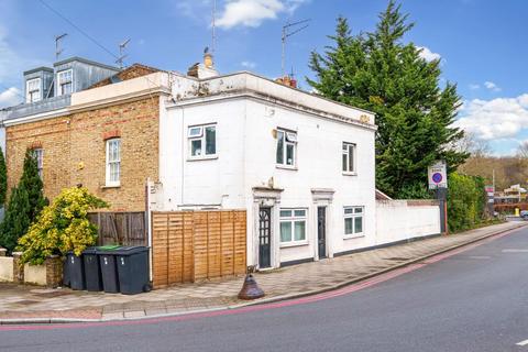 3 bedroom end of terrace house for sale - North Hill,  London,  N6,  N6