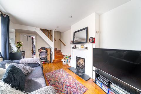 3 bedroom end of terrace house for sale, North Hill,  London,  N6,  N6