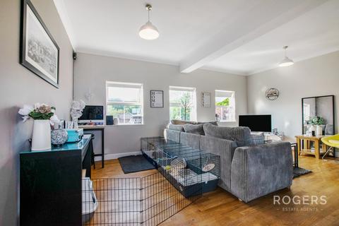 1 bedroom flat for sale, Tenter Lane, Finedon NN9