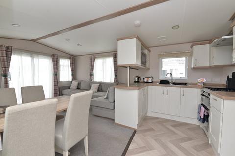 3 bedroom park home for sale, Sycamore, Bashley Caravan Park, Sway Road, New Milton, BH25