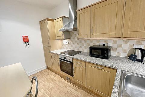 2 bedroom flat to rent, Westhall Gardens, Edinburgh EH10